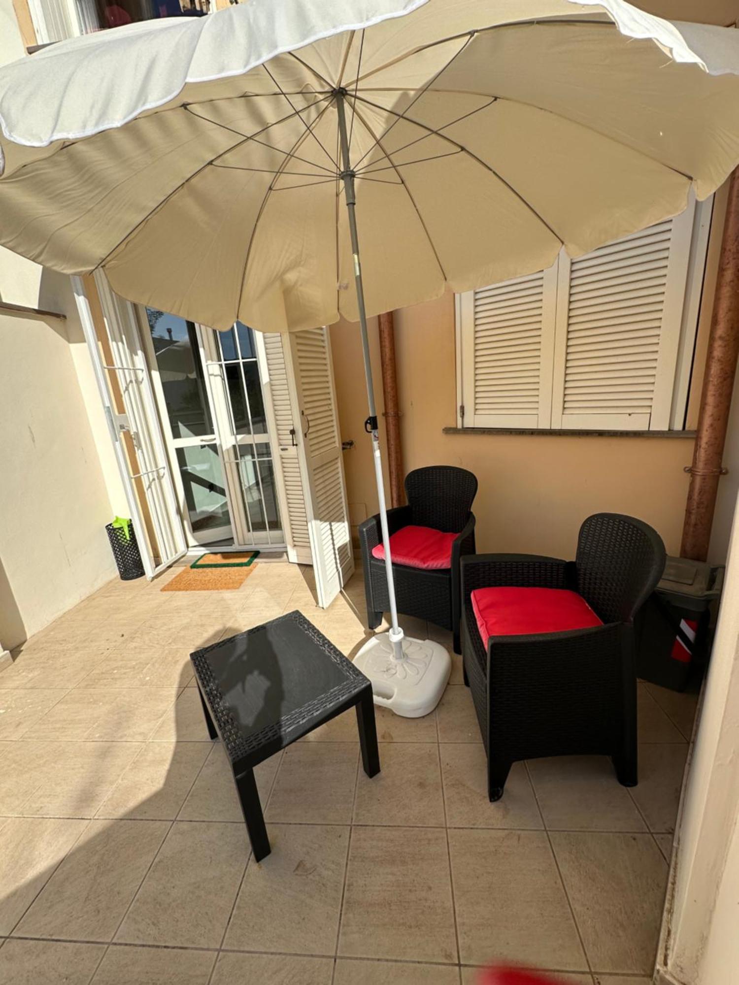 Hotel La Kasina Livorno Esterno foto