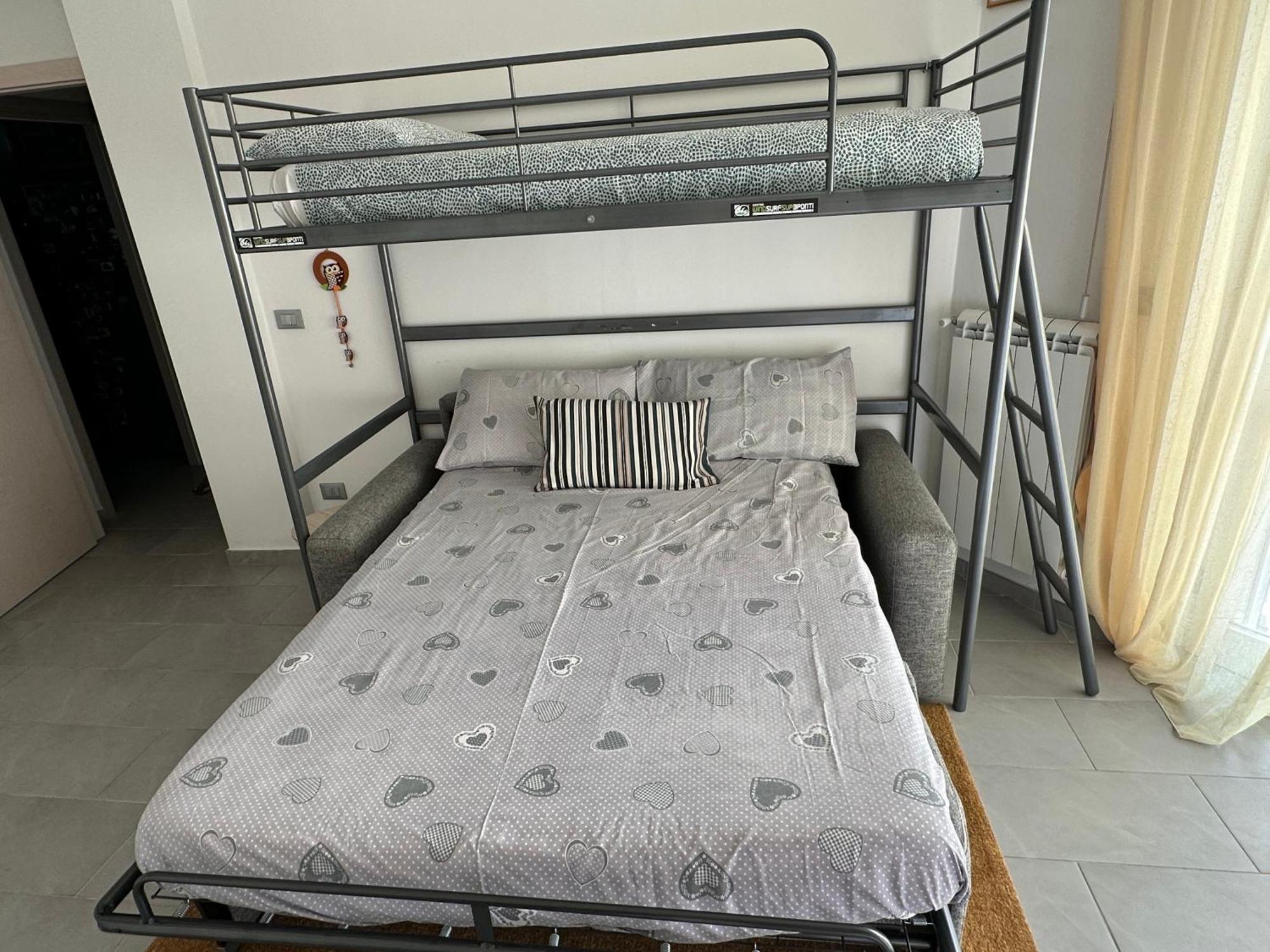 Hotel La Kasina Livorno Esterno foto